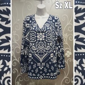 NEW WOMENS ABSTRACT PAISLEY TOP SIZE XL